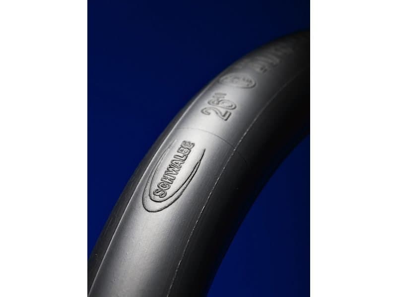 Schwalbe bnb DV9 24 x 1 1/8 - 1.75 hv 32mm